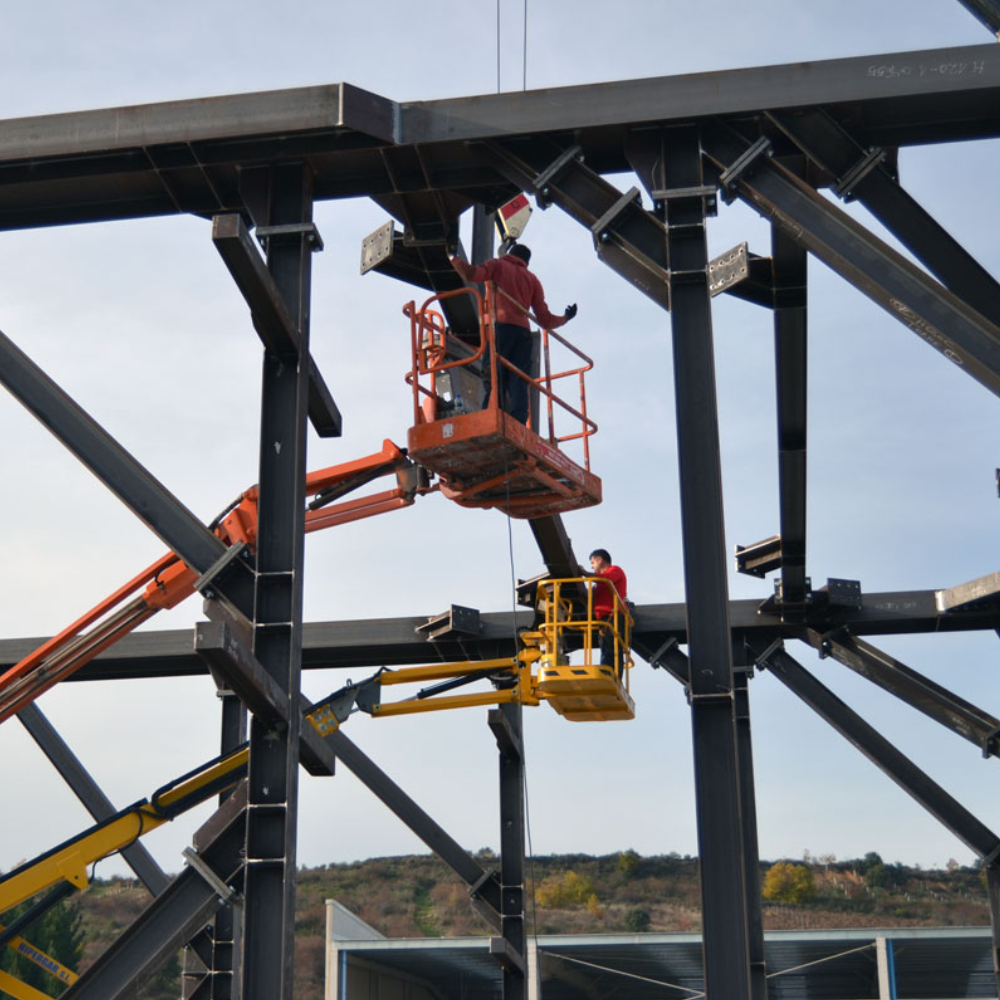 Montaje de estructuras metálicas - Metálicas DTCOM